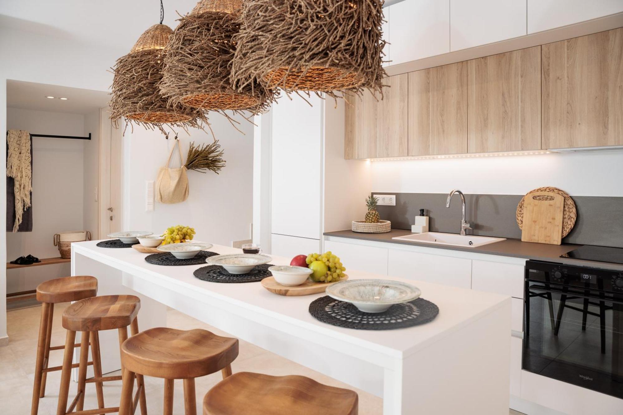 Seanfinity Beachfront Suites Mikri Vigla Quarto foto