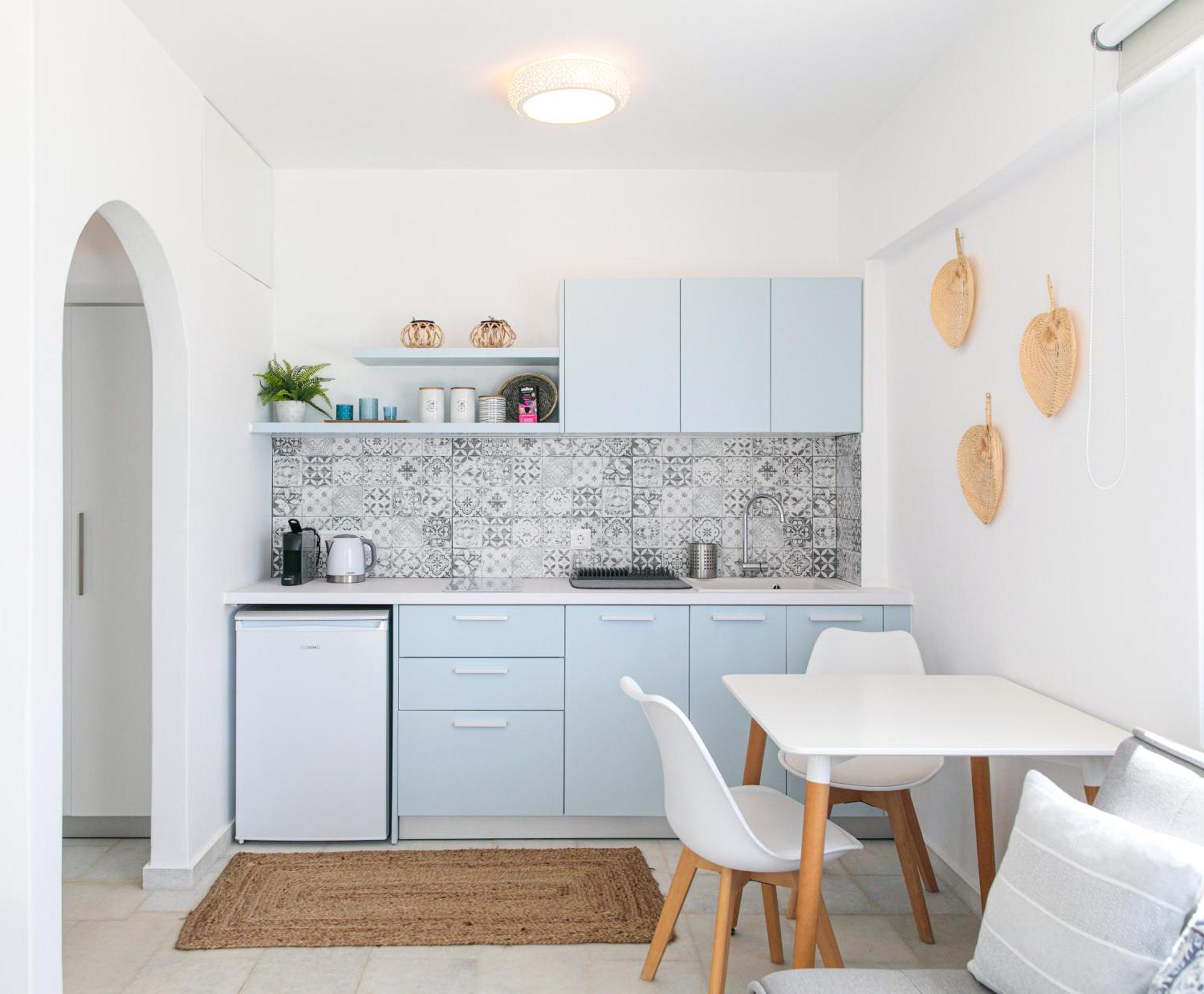 Seanfinity Beachfront Suites Mikri Vigla Quarto foto