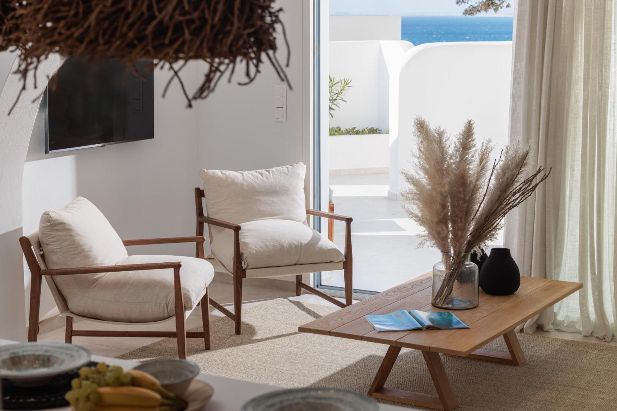 Seanfinity Beachfront Suites Mikri Vigla Quarto foto